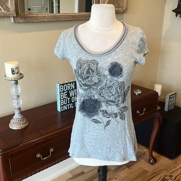 Lauren Conrad Oversized Gray Comfy Short Sleeve - Picture 2 of 9